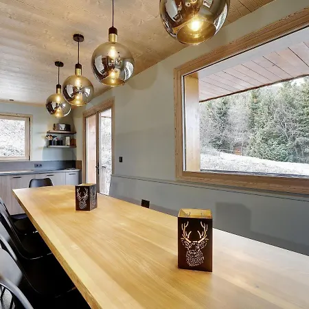 Chalet Courchevel, 8 Pieces, 14 Personnes - Fr-1-772-3 Courchevel